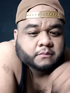 Snapshot of Osogaypardo chatting on 10/19/25, 02:23 Osogaypardo online show from 10/19/25, 02:23