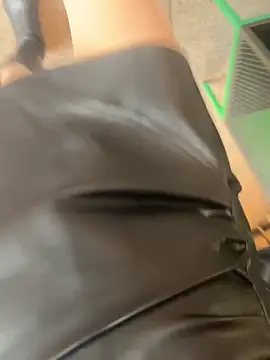 xiaoyuan01 online show from 11/02/25, 01:41