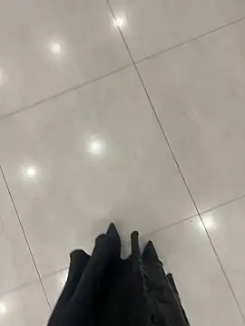 xiaoyuan01 online show from 02/02/26, 03:16