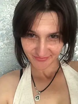 NikaSwan2831 online show from 09/11/25, 12:27