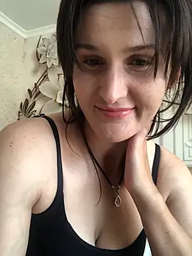 NikaSwan2831 online show from 09/14/25, 08:57