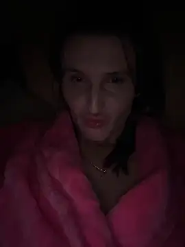 NikaSwan2831 online show from 12/14/25, 09:30