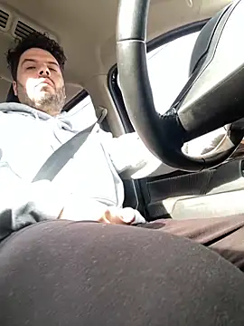 uto857 online show from 11/20/25, 12:49