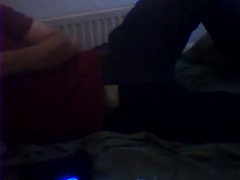 Snapshot of rimbaud77 chatting on 10/11/25, 02:04 rimbaud77 online show from 10/11/25, 02:04