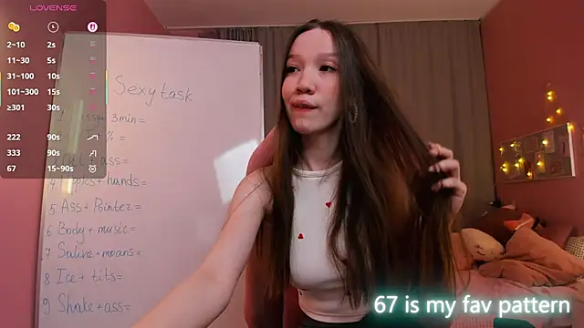 Shriya Sarann online show from 02/01/26, 02:04