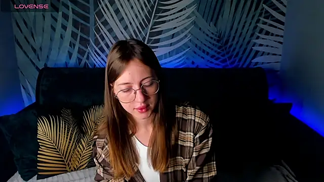 ChristyCrayme online show from 10/02/25, 10:06