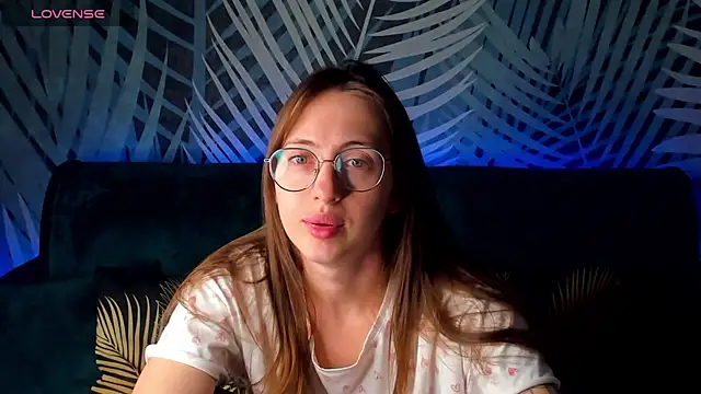 ChristyCrayme online show from 10/14/25, 11:38