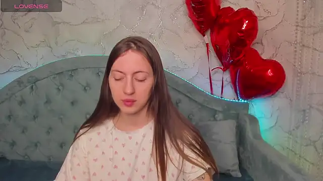 ChristyCrayme online show from 02/11/26, 10:15