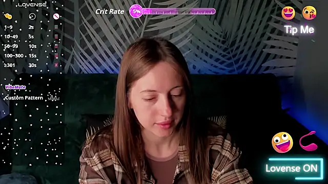 Snapshot of ChristyCrayme chatting on 05/27/26, 10:07 ChristyCrayme online show from 05/27/26, 10:07