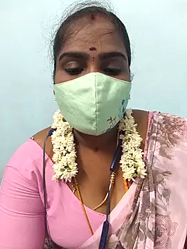 Snapshot of Tamil_riyalini12 chatting on 06/19/26, 12:53 Tamil riyalini12 online show from 06/19/26, 12:53