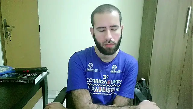 Snapshot of fthrfthr chatting on 09/17/25, 04:14 fthrfthr online show from 09/17/25, 04:14