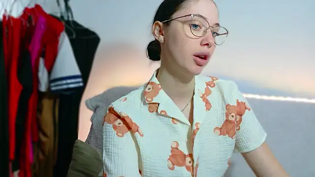 Ivanna  Rose online show from 04/16/26, 07:53