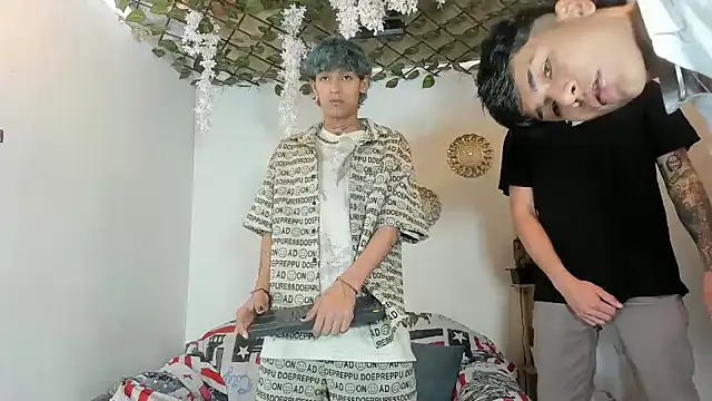 Snapshot of Bastian_boyshot77 chatting on 10/29/25, 03:25 Bastian boyshot77 online show from 10/29/25, 03:25