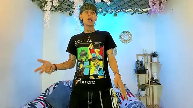 Snapshot of Bastian_boyshot77 chatting on 11/07/25, 07:14 Bastian boyshot77 online show from 11/07/25, 07:14