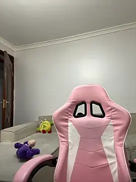 Lil-shawrie online show from 09/17/25, 06:31