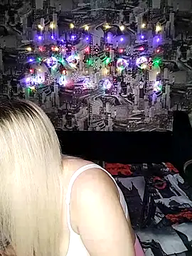 HoneyNelly online show from 02/10/26, 11:20