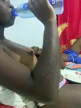 Snapshot of GeileErica chatting on 12/14/25, 11:09 GeileErica online show from 12/14/25, 11:09