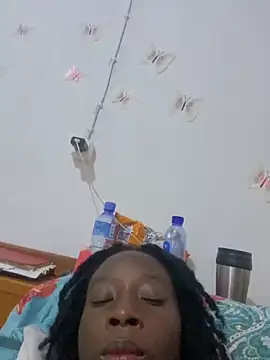 Snapshot of GeileErica chatting on 12/15/25, 08:57 GeileErica online show from 12/15/25, 08:57