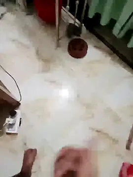 Snapshot of zim200 chatting on 10/07/25, 04:59 zim200 online show from 10/07/25, 04:59