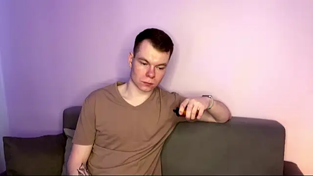 julielourens online show from 03/11/26, 07:36