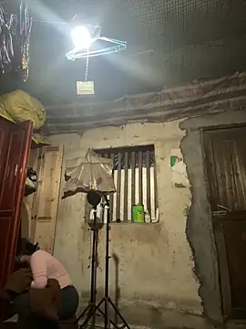 chenyu0308 online show from 12/21/25, 02:57