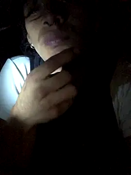 Snapshot of Ghostben chatting on 10/01/25, 09:04 Ghostben online show from 10/01/25, 09:04