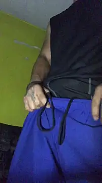 Snapshot of Ghostben chatting on 10/05/25, 11:08 Ghostben online show from 10/05/25, 11:08