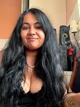 Snapshot of Melissa10 chatting on 10/17/25, 07:22 Melissa10 online show from 10/17/25, 07:22