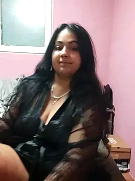 Snapshot of Melissa10 chatting on 11/19/25, 09:48 Melissa10 online show from 11/19/25, 09:48