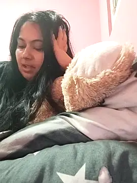 Snapshot of Melissa10 chatting on 12/01/25, 11:54 Melissa10 online show from 12/01/25, 11:54