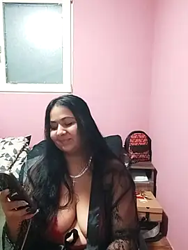 Snapshot of Melissa10 chatting on 12/15/25, 07:51 Melissa10 online show from 12/15/25, 07:51