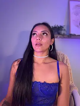 im-isabella online show from 04/15/26, 07:58