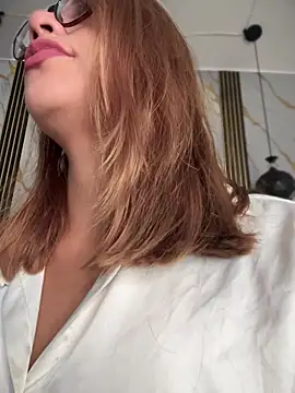 sara calderon online show from 12/19/25, 01:29