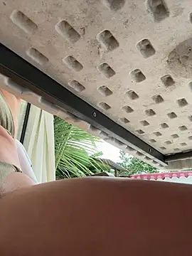 sara calderon online show from 03/15/26, 01:39