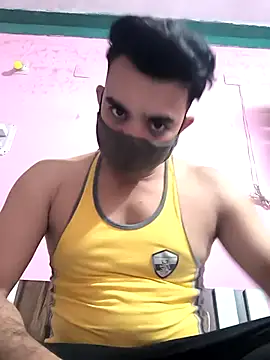 Snapshot of Riyansh_mehta chatting on 10/23/25, 05:23 Riyansh mehta online show from 10/23/25, 05:23