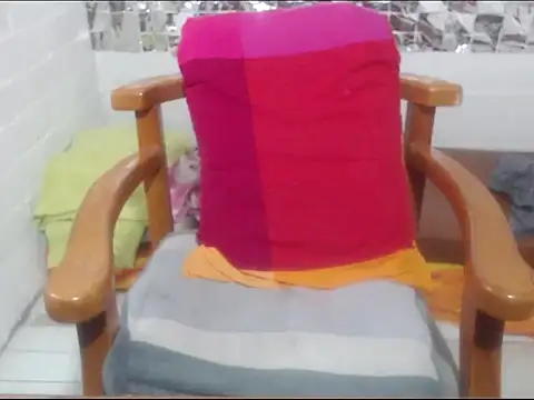 rose-crystal online show from 02/16/26, 11:01