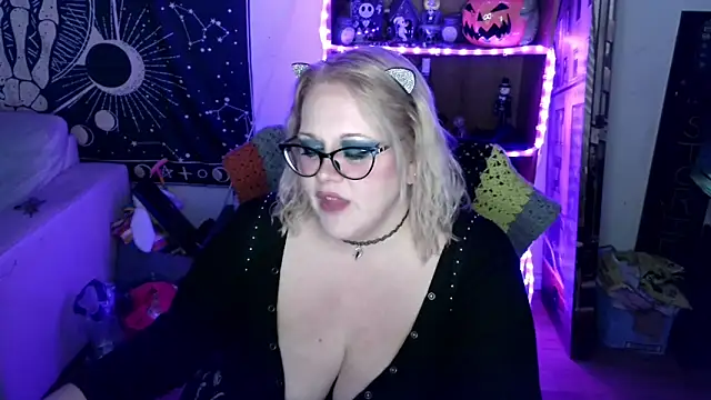 Kinky Witch online show from 03/28/26, 04:34