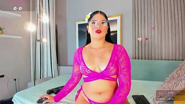 Snapshot of Hailey-Fox chatting on 02/01/26, 02:04 Hailey-Fox online show from 02/01/26, 02:04