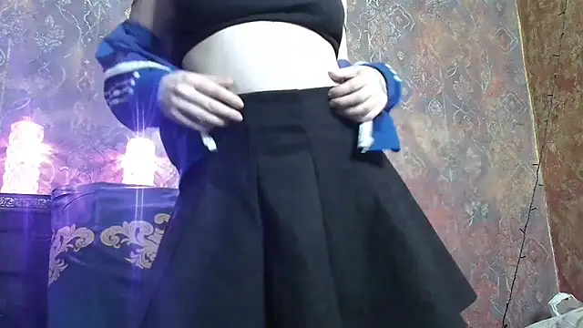 Susie su online show from 10/20/25, 01:11