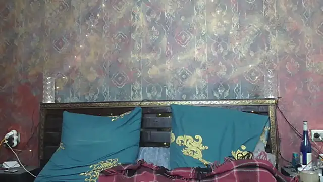 Susie su online show from 11/06/25, 10:49