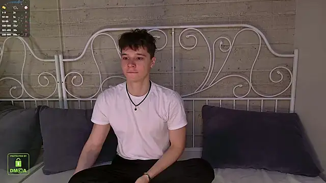 AnthonyHall online show from 12/04/25, 03:32