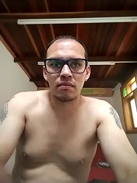 DOBLEWYOSK69G online show from 03/02/26, 12:56