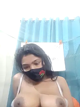 Tamanna490 online show from 03/21/26, 04:32