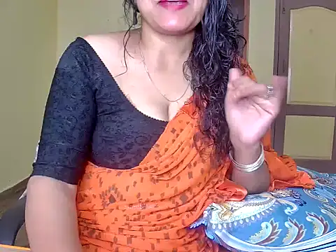 Snapshot of MasTANIYA chatting on 09/29/25, 10:25 MasTANIYA online show from 09/29/25, 10:25