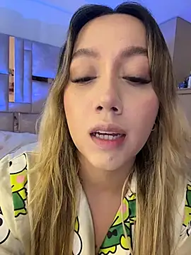 Becca Johnson u online show from 10/26/25, 02:50