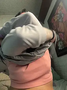 SALOME KORLAND online show from 11/10/25, 11:42