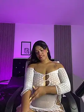 ashlycarteer online show from 11/12/25, 07:13