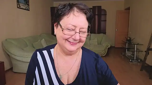 Margo Moll online show from 02/18/26, 07:15