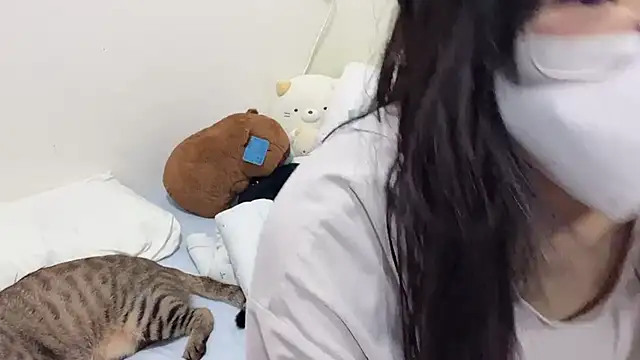 LHeart online show from 09/19/25, 01:56