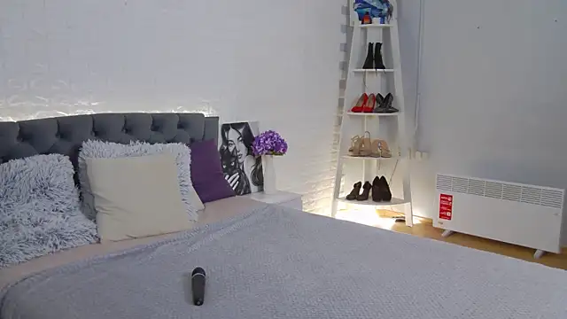 Agnessa online show from 12/03/25, 12:47